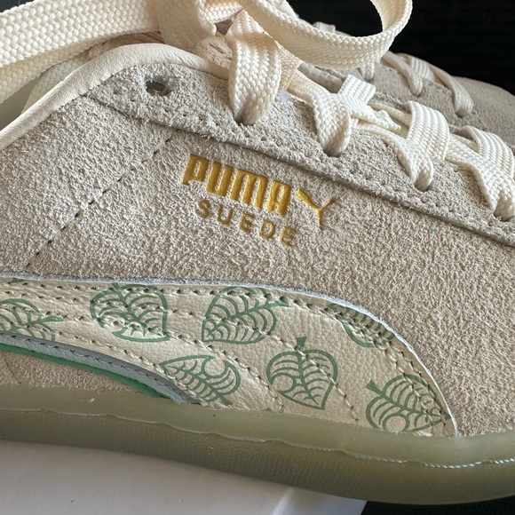 PUMA x Animal Crossing Suede Sneaker Junior SZ 4C NIB - Picture 9 of 12